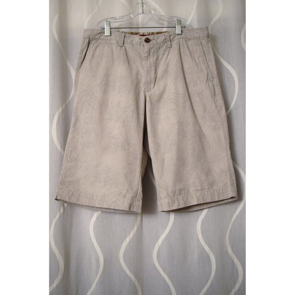 MERONA Tropical Leaf Khaki Cotton Bermuda Shorts | Size 32